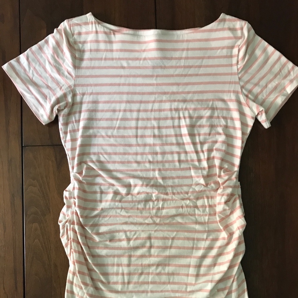 Pea in the Pod Maternity short sleeve shirt